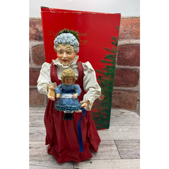 Possible Dreams‎ Mrs. Claus w/Doll - Picture 1 of 5